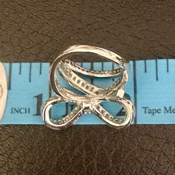 NWOT Costume Bow Ring: Size 7 - Picture 12 of 14